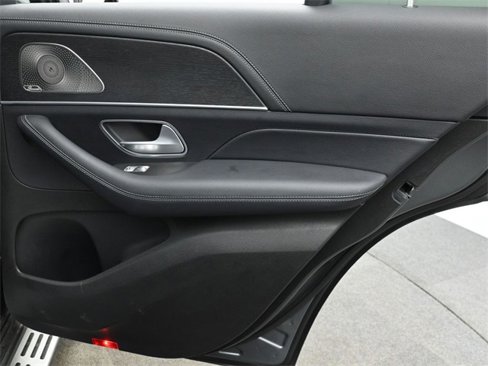 Used 2023 Mercedes-Benz GLE 450 4MATIC w/ AMG Line Exterior image 16