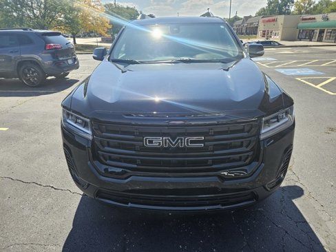 Certified 2023 GMC Acadia SLE w/ Driver Convenience Package image 2