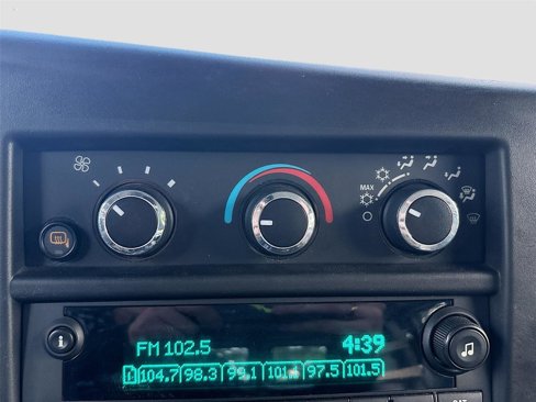 Used 2024 Chevrolet Express 2500 w/ Driver Convenience Package image 21