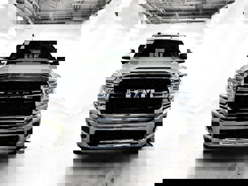 Used 2019 RAM 2500 Tradesman image 2