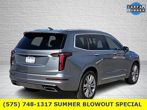 Used 2023 Cadillac XT6 Premium Luxury image 4