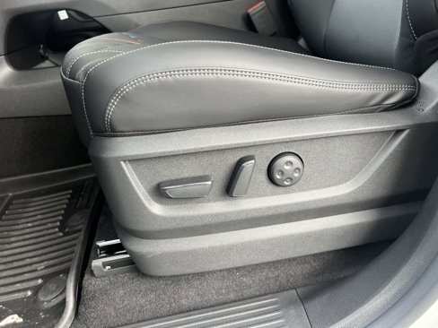 New 2026 Nissan Armada PRO-4X image 11