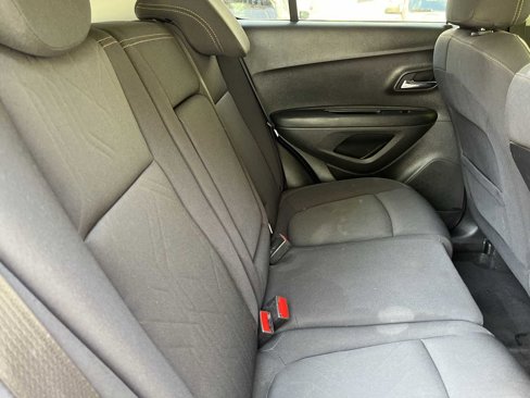 Certified 2017 Chevrolet Trax LT w/ Sun & Sound Package image 25