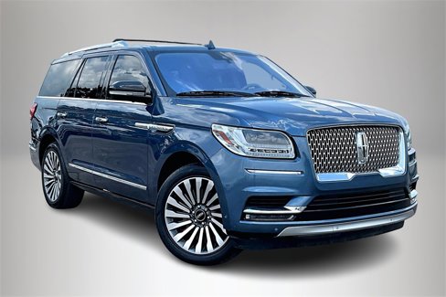 Used 2019 Lincoln Navigator Reserve image 1