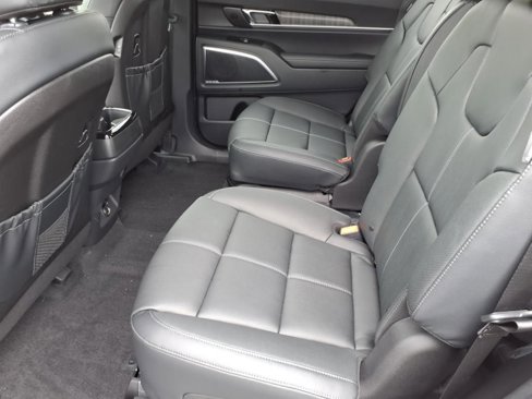 New 2025 Kia Telluride SX w/ SX Captain's Chair Package image 12