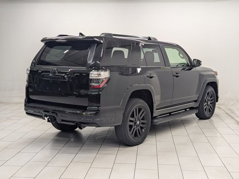 Used 2021 Toyota 4Runner Nightshade image 7