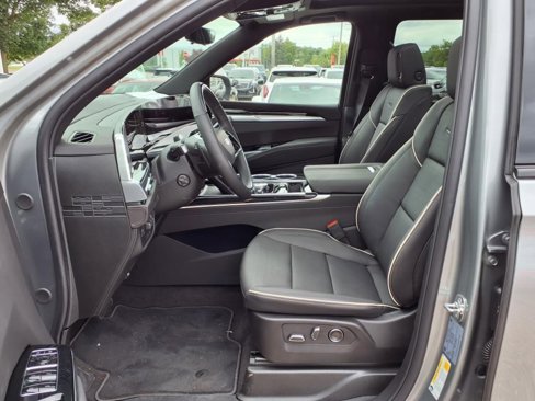 New 2025 Cadillac Escalade ESV Sport image 14