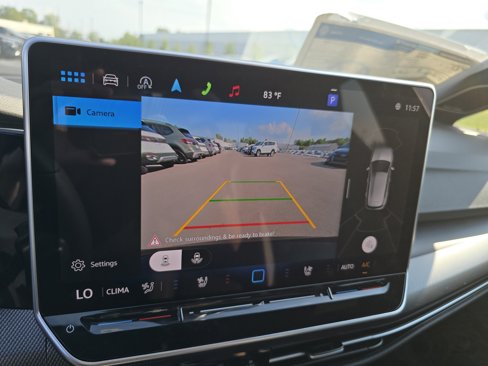 New 2025 Volkswagen GTI SE image 12