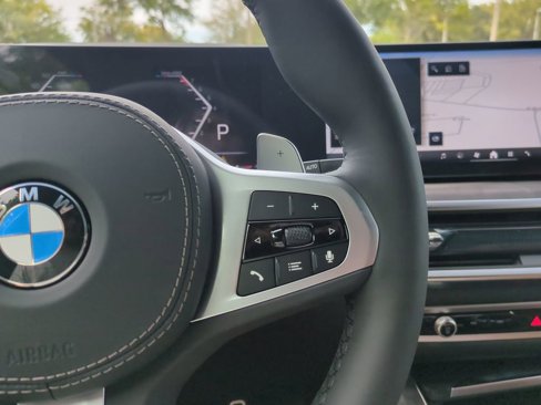 New 2026 BMW X5 xDrive40i w/ M Sport Package image 27