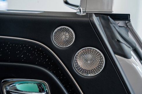 Used 2024 Rolls-Royce Spectre w/ Spectre Launch Package image 33