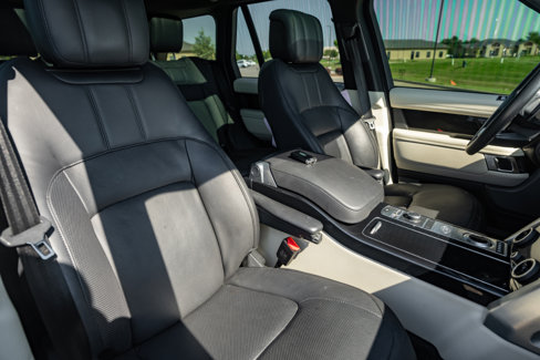 Used 2020 Land Rover Range Rover HSE image 37