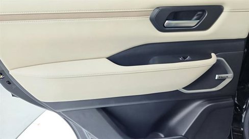 New 2026 Nissan Armada Platinum image 27