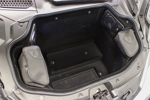 Used 2025 Lamborghini Revuelto image 40