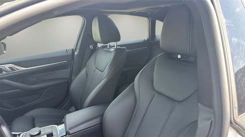 Used 2024 BMW i4 xDrive40i image 11