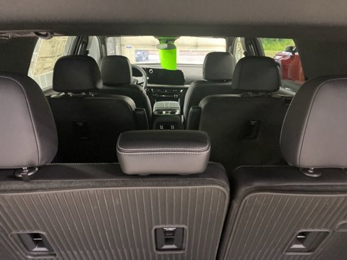 New 2026 Chevrolet Traverse LT w/ LPO, Floor Liner Package image 18