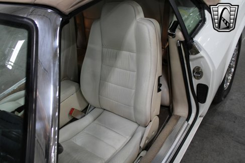 Used 1995 Jaguar XJS V12 Convertible image 19