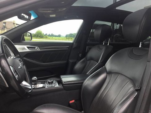 Used 2018 Genesis G80 3.3T Sport image 13