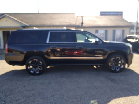 Used 2019 GMC Yukon XL Denali w/ Denali Ultimate Package image 4
