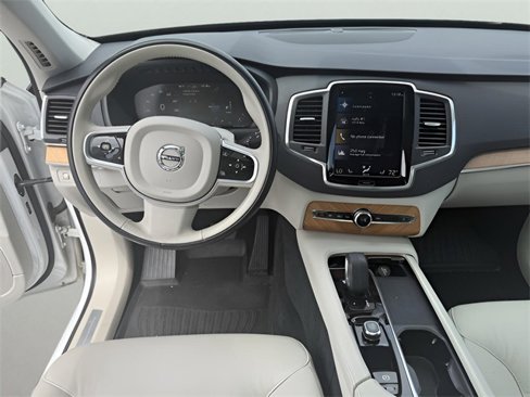 Used 2022 Volvo XC90 T8 Inscription Expression w/ Climate Package image 20