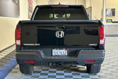 Used 2019 Honda Ridgeline Black Edition image 5