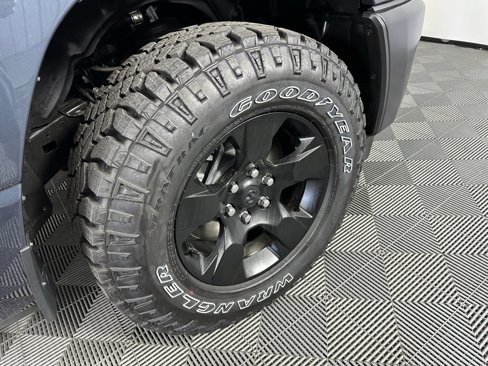 New 2025 RAM 1500 Classic Warlock image 19