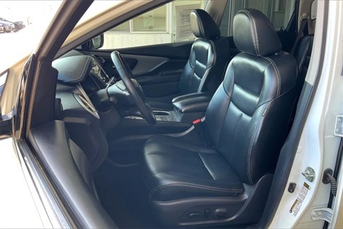 Used 2023 Nissan Murano SV image 24