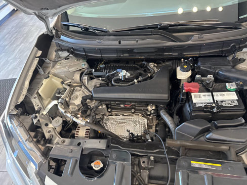 Used 2018 Nissan Rogue S image 39