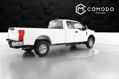 Used 2022 Ford F250 XL w/ Power Equipment Group image 3