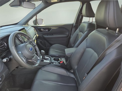 Certified 2025 Subaru Forester Limited image 16