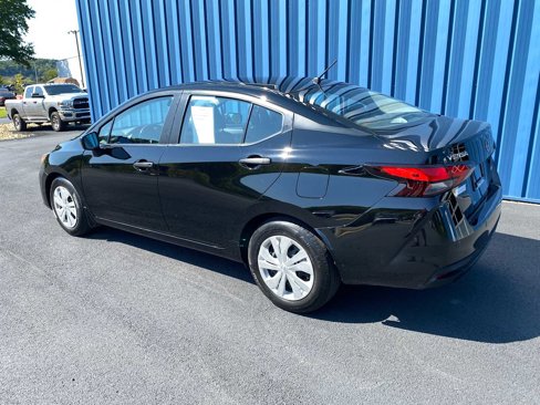 Used 2024 Nissan Versa S w/ Trunk Package image 3
