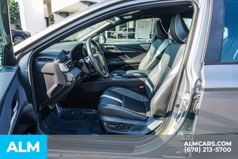 Used 2025 Toyota Camry SE image 19