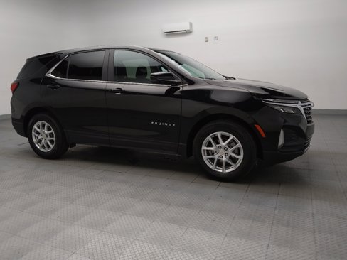Used 2023 Chevrolet Equinox LT image 11