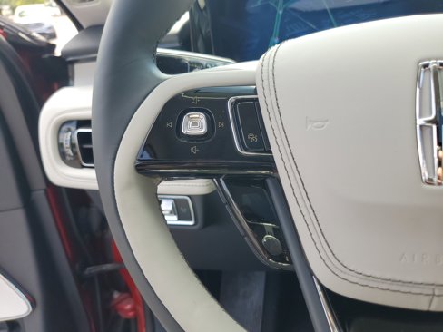 New 2025 Lincoln Aviator Reserve w/ Equipment Group 201A image 17