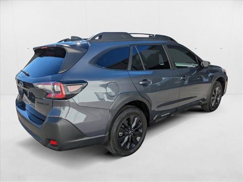 Used 2023 Subaru Outback Onyx Edition image 5