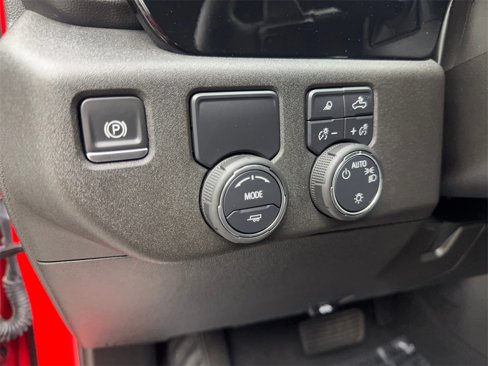 Used 2025 Chevrolet Silverado 1500 LT w/ Texas Edition Plus image 58
