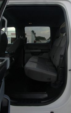 Used 2024 Ford F250 XLT w/ FX4 Off-Road Package image 11