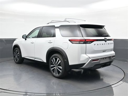 New 2025 Nissan Pathfinder Platinum image 6