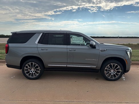 New 2026 GMC Yukon Denali w/ Denali Reserve Package image 2