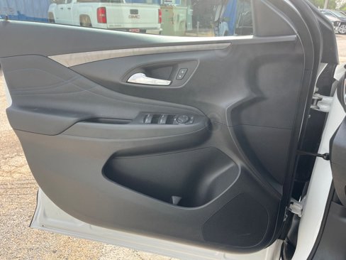 Used 2025 Buick Envista Sport Touring image 20