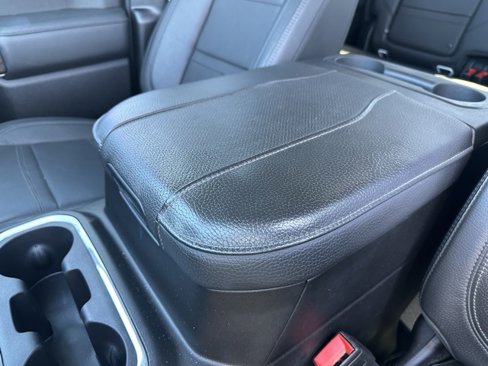 Certified 2023 GMC Sierra 3500 Denali w/ Technology Package image 33