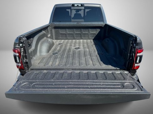 Used 2024 RAM 2500 Limited image 8