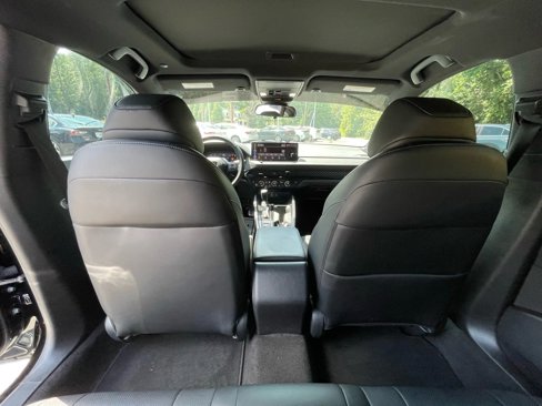 Used 2024 Honda Accord Sport image 40