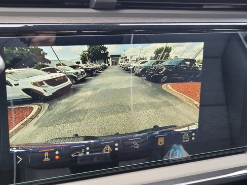 New 2025 GMC Sierra 2500 AT4X w/ AT4X AEV Edition image 8