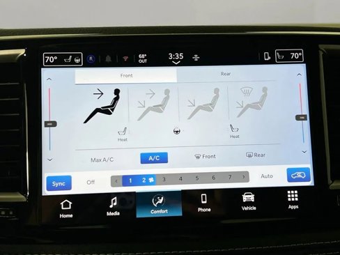 New 2025 Chrysler Pacifica Select image 16
