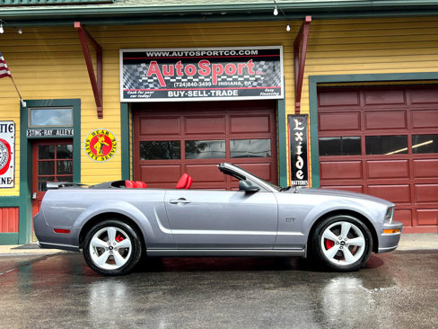 Used 2006 Ford Mustang GT Premium image 13