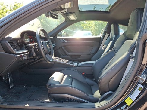 Used 2024 Porsche 911 Carrera S w/ Sport Package image 13