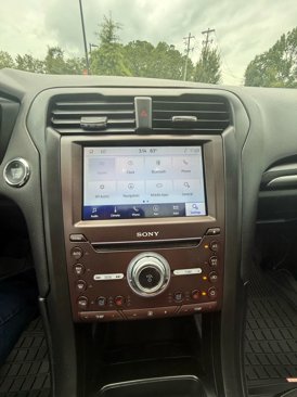 Used 2020 Ford Fusion Titanium image 13