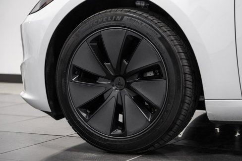 Used 2025 Tesla Model 3 Long Range image 52
