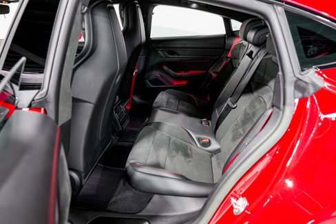 Used 2023 Porsche Taycan GTS image 35