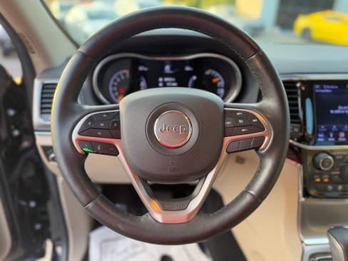 Used 2019 Jeep Grand Cherokee Limited image 21
